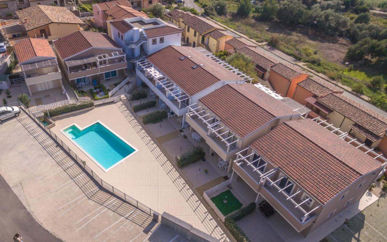 Villetta Federico Climatizzata Con Giardino Privato Viddalba 外观 照片