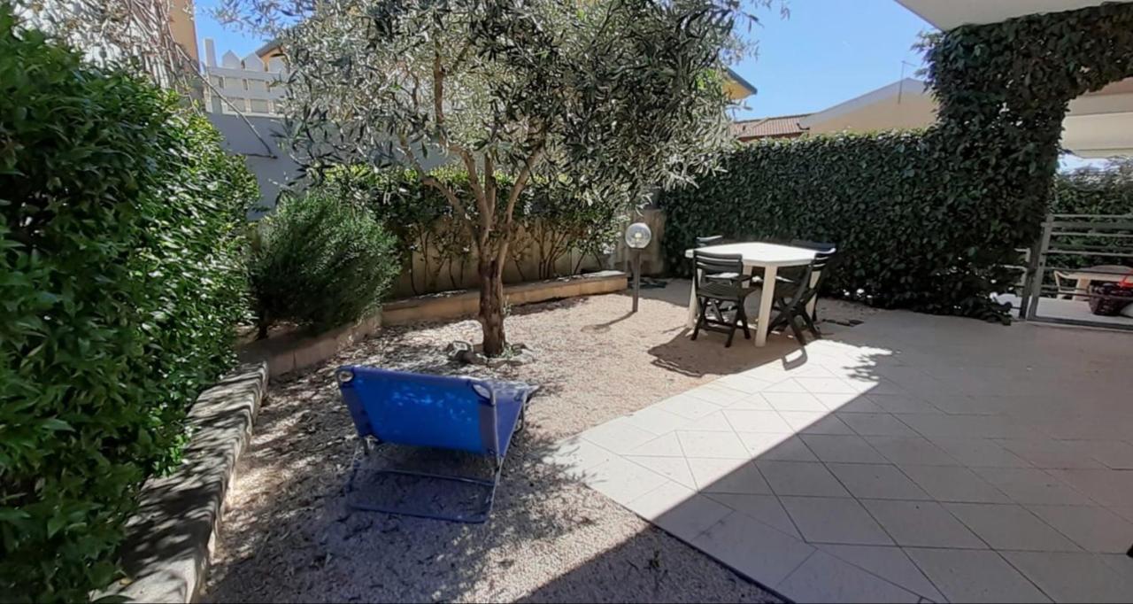 Villetta Federico Climatizzata Con Giardino Privato Viddalba 外观 照片