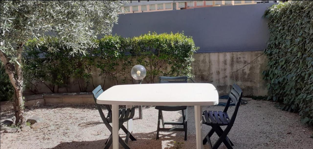 Villetta Federico Climatizzata Con Giardino Privato Viddalba 外观 照片